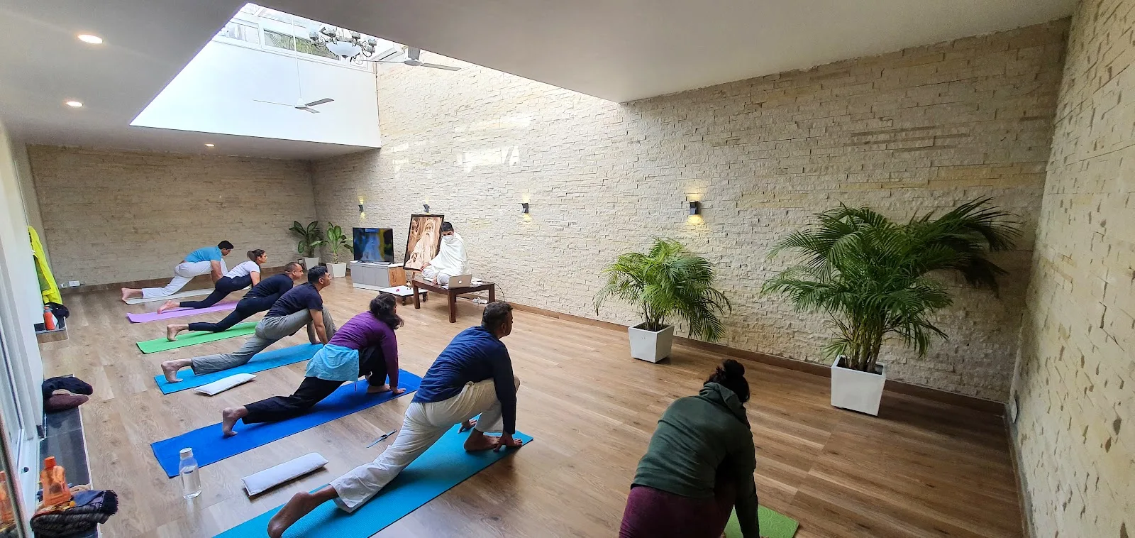 Sadhyog