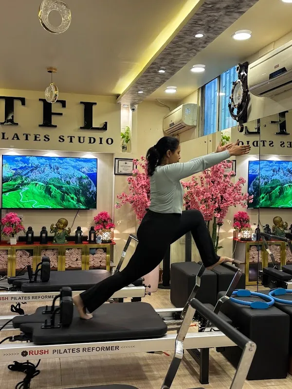 TRUE FITNESS LIFE PREMIUM GYM - Gym In Banjara hills ( fitness center )