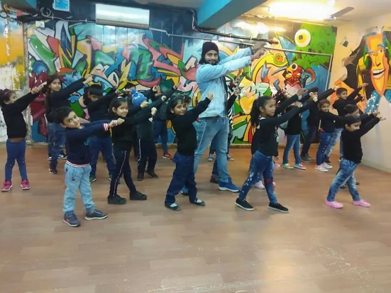 DANCING FEET STUDIO PVT LTD