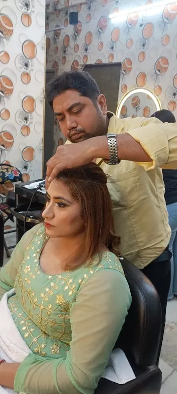 THE ACTIVE SALON