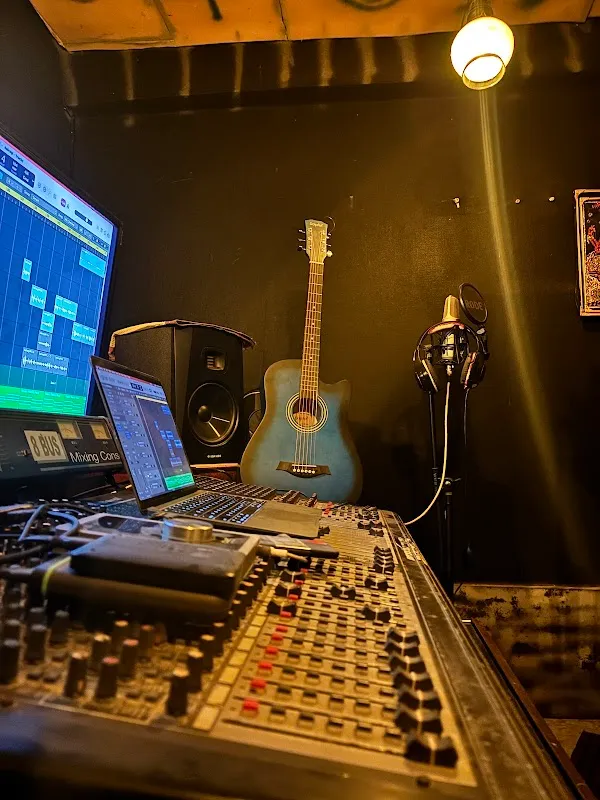 Dixi music studio
