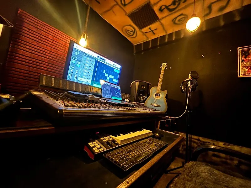 Dixi music studio