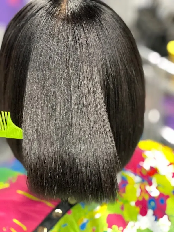 Poised with Perfection Salon Lounge