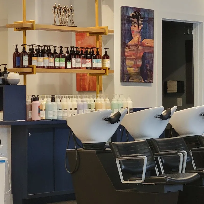 Pasha Salon