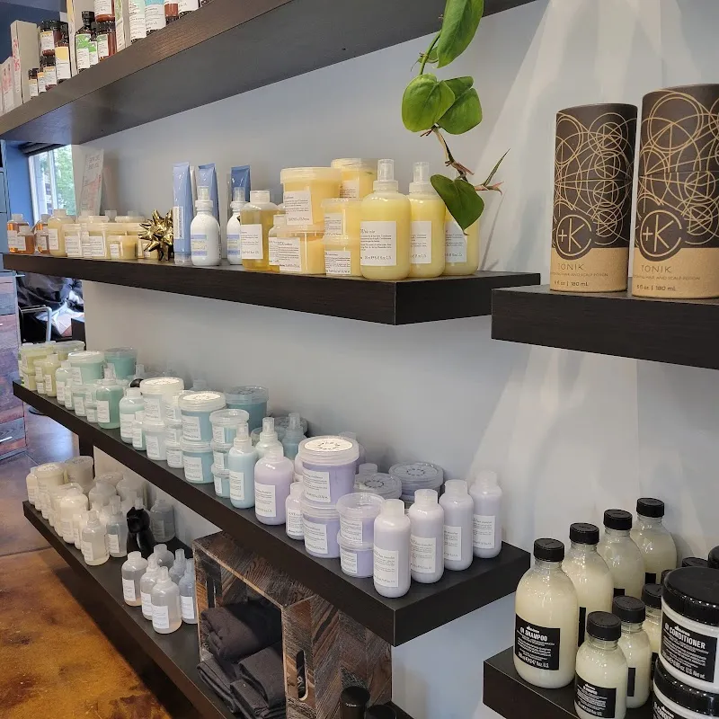 Pasha Salon