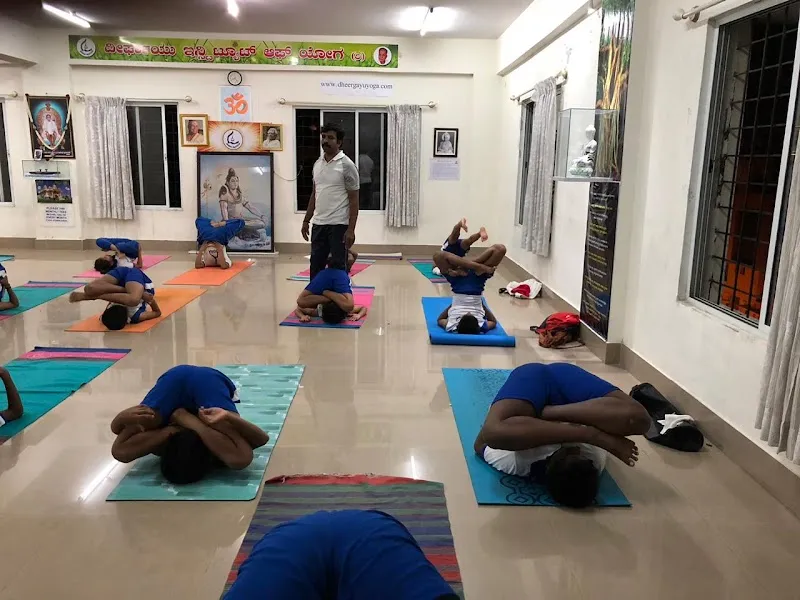 Dheergayu Institute Of Yoga(R)