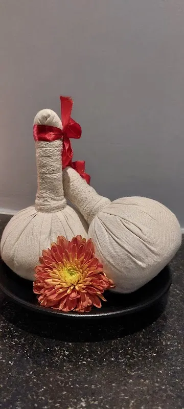 Royal Thai spa & Beauty bar