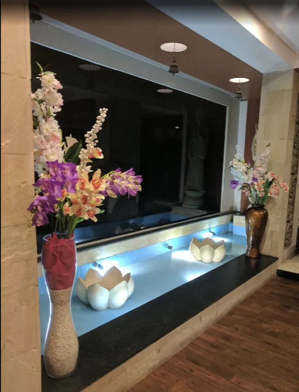 Royal Thai spa & Beauty bar
