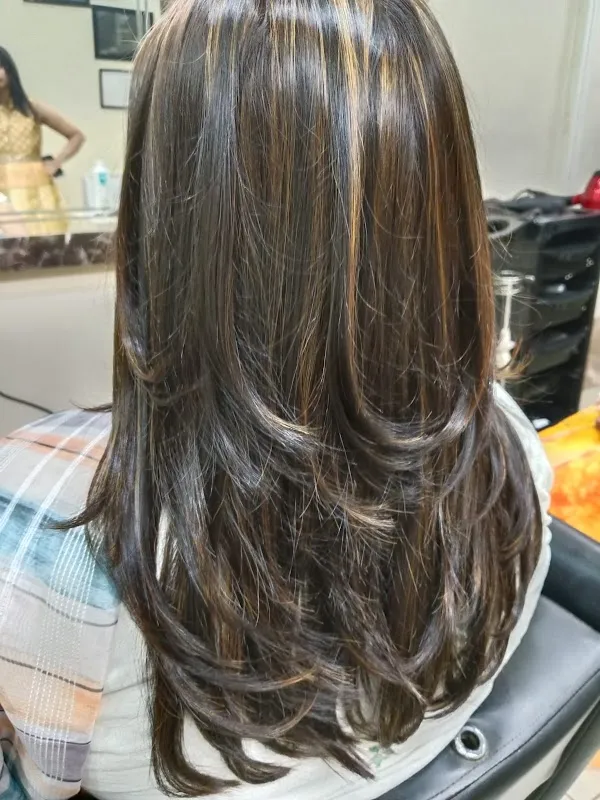 Hiral Beauty Salon