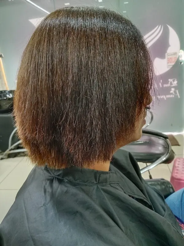 Hiral Beauty Salon