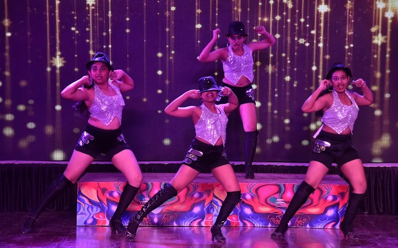 Cyclone Dance Academy By Rohit Mandrulkar