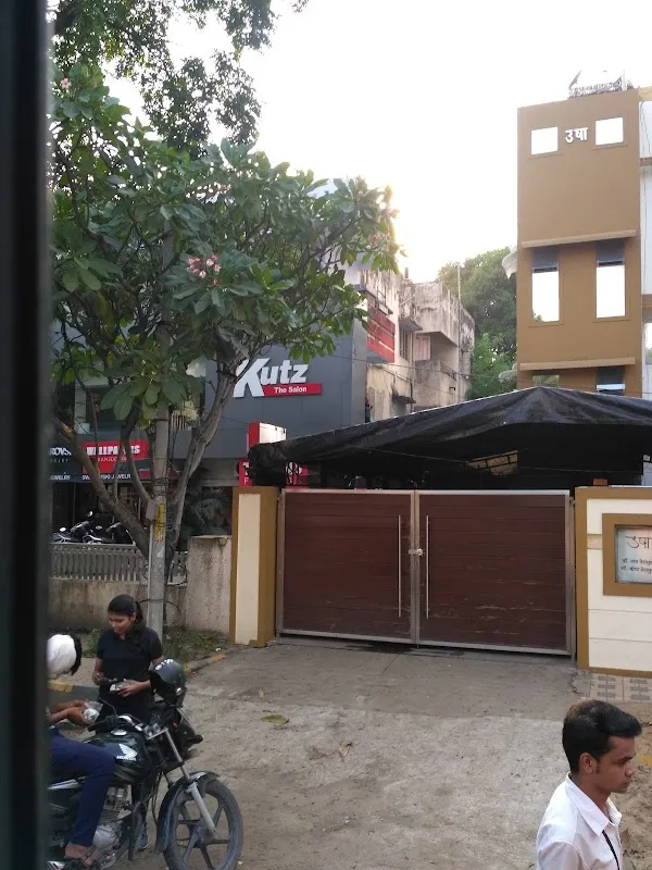 Kutz The Salon Ramdaspeth