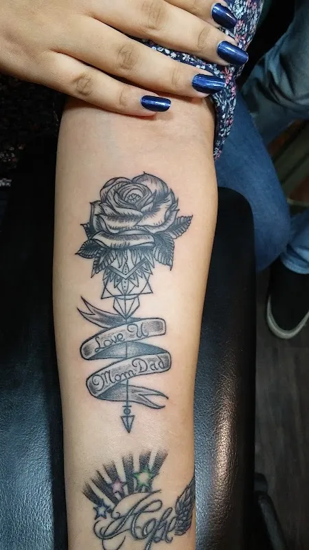 Sky Horse Tattoo Studio