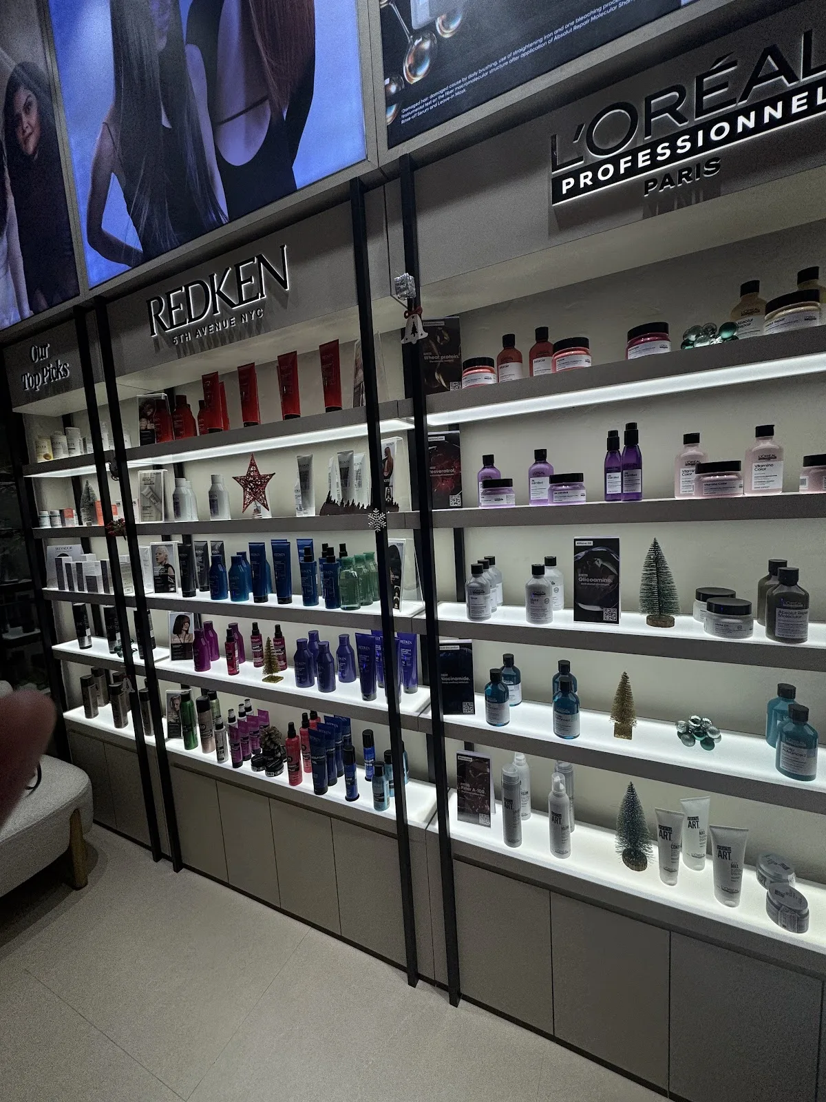MAGIC SALON, JUHU
