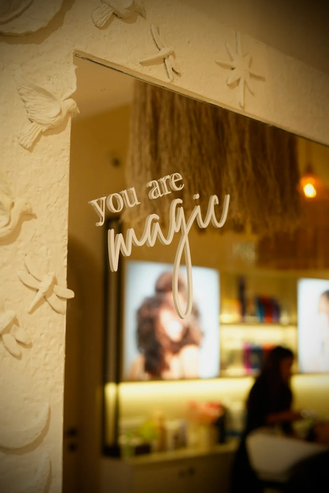 MAGIC SALON, JUHU