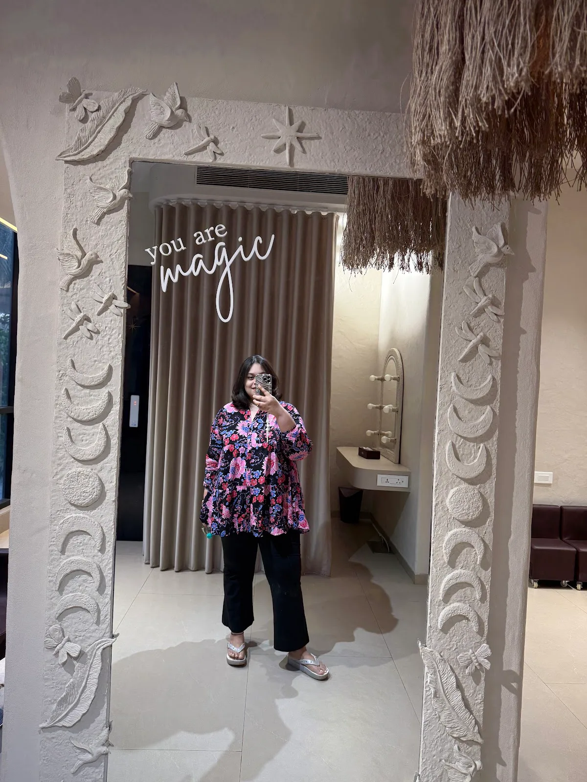 MAGIC SALON, JUHU