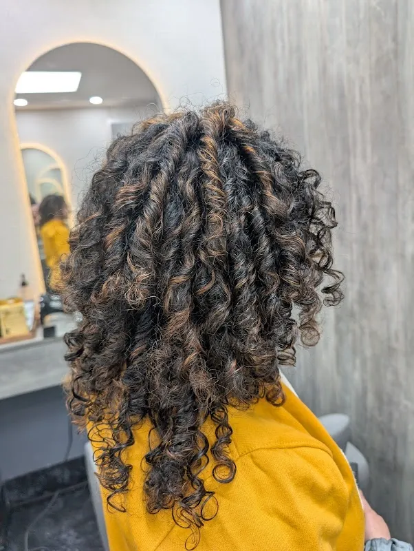 The Specialist Unisex Salon