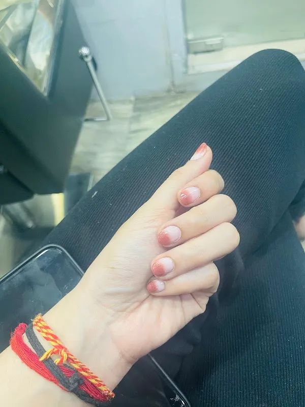 AASMAA SALON