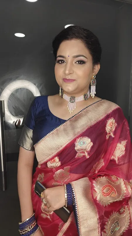 AASMAA SALON