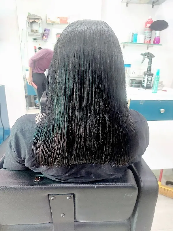 NB UNISEX SALON
