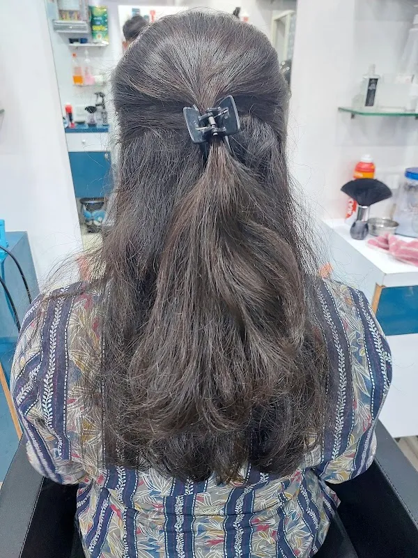 NB UNISEX SALON