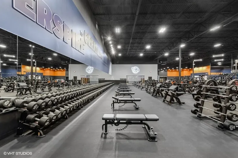 Crunch Fitness - Plantation