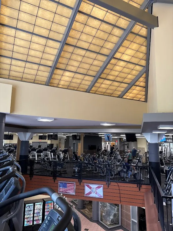 Crunch Fitness - Plantation