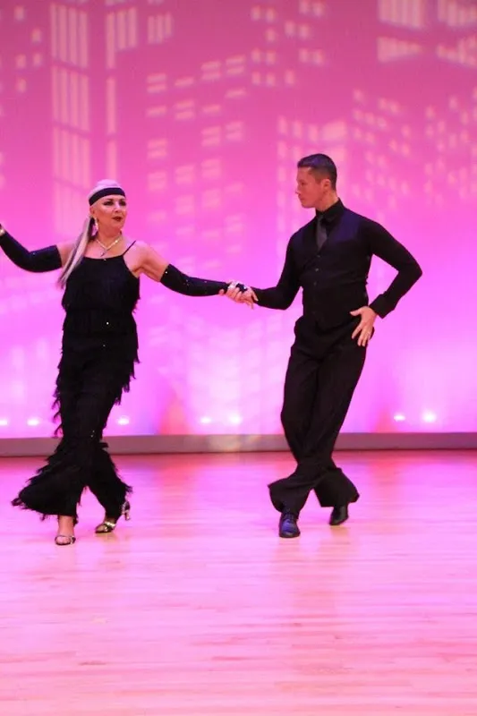 FRED ASTAIRE DANCE STUDIO