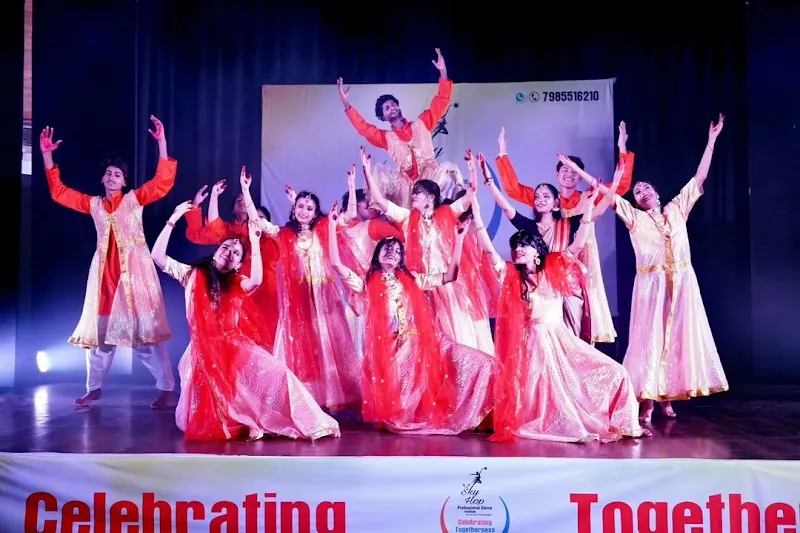 SkyHop Professional Dance Institute