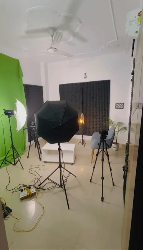 GG Podcast Studio