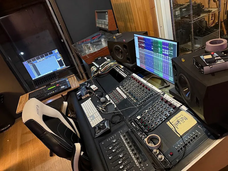 The Mix Palace