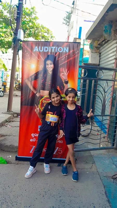 PRITI DANCE ACADEMY