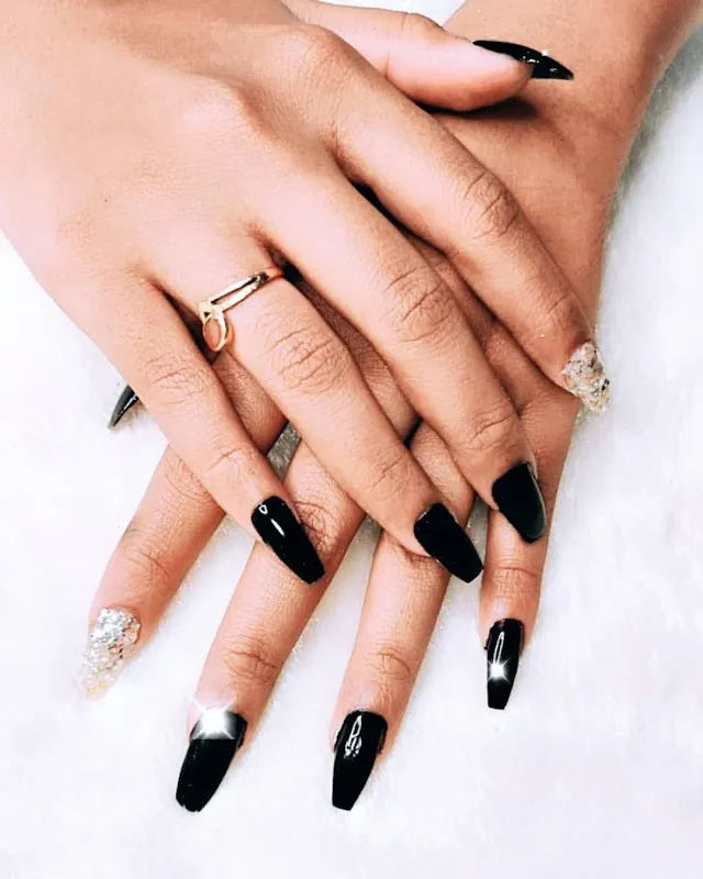 Velvet Lounge Unisex Salon - Hair | Skin | Makeup Salon Kalyan