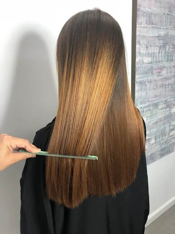 Fabio Doti Salon