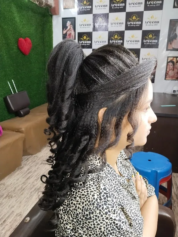 Areena beauty looks