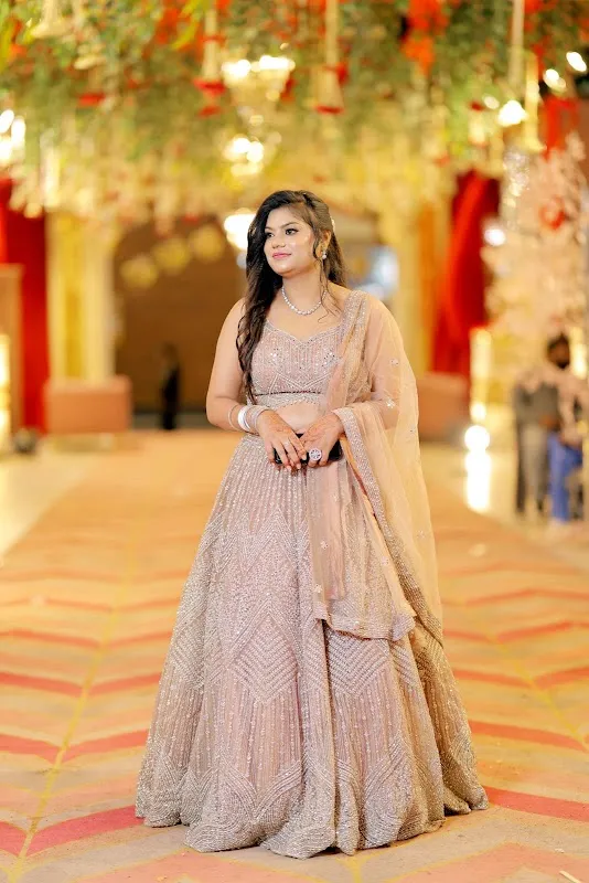 Areena beauty looks