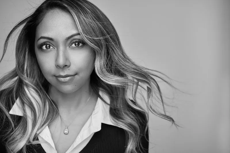 Professional Headshots & Family Portraits by Eric Campbell Photography
