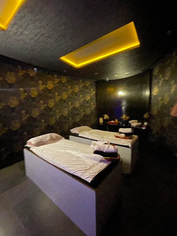 SERENITY LUXURY SPA