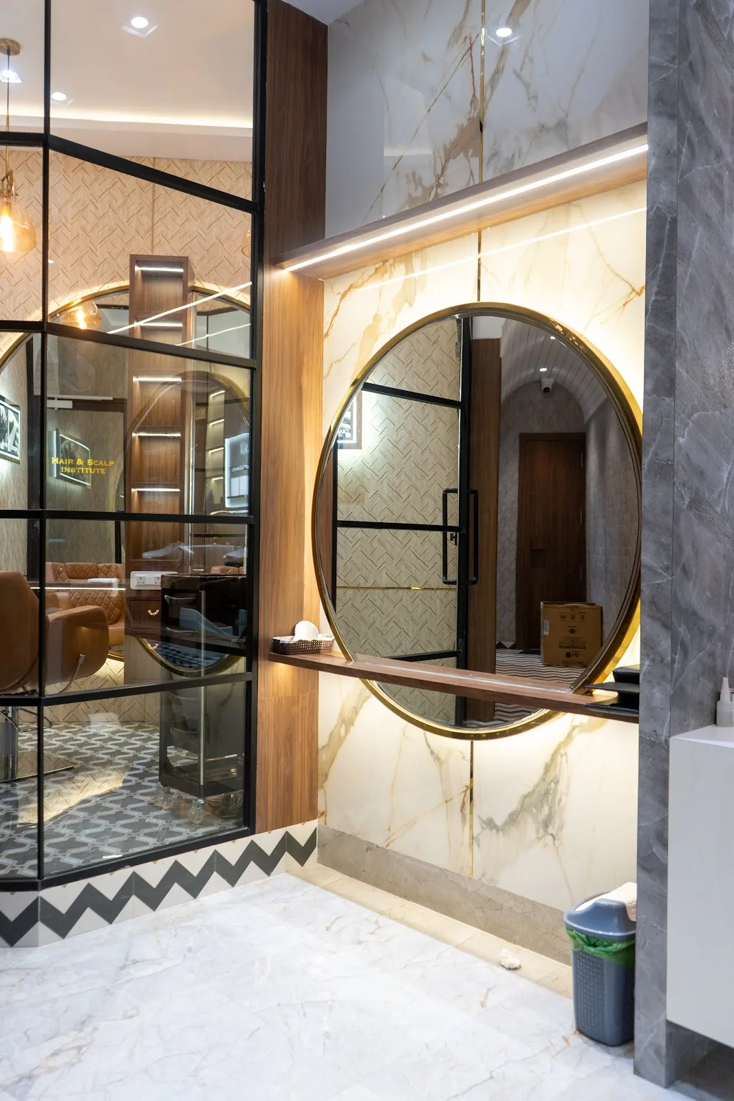 Envi Salon & Spa - Sion Circle, Sion