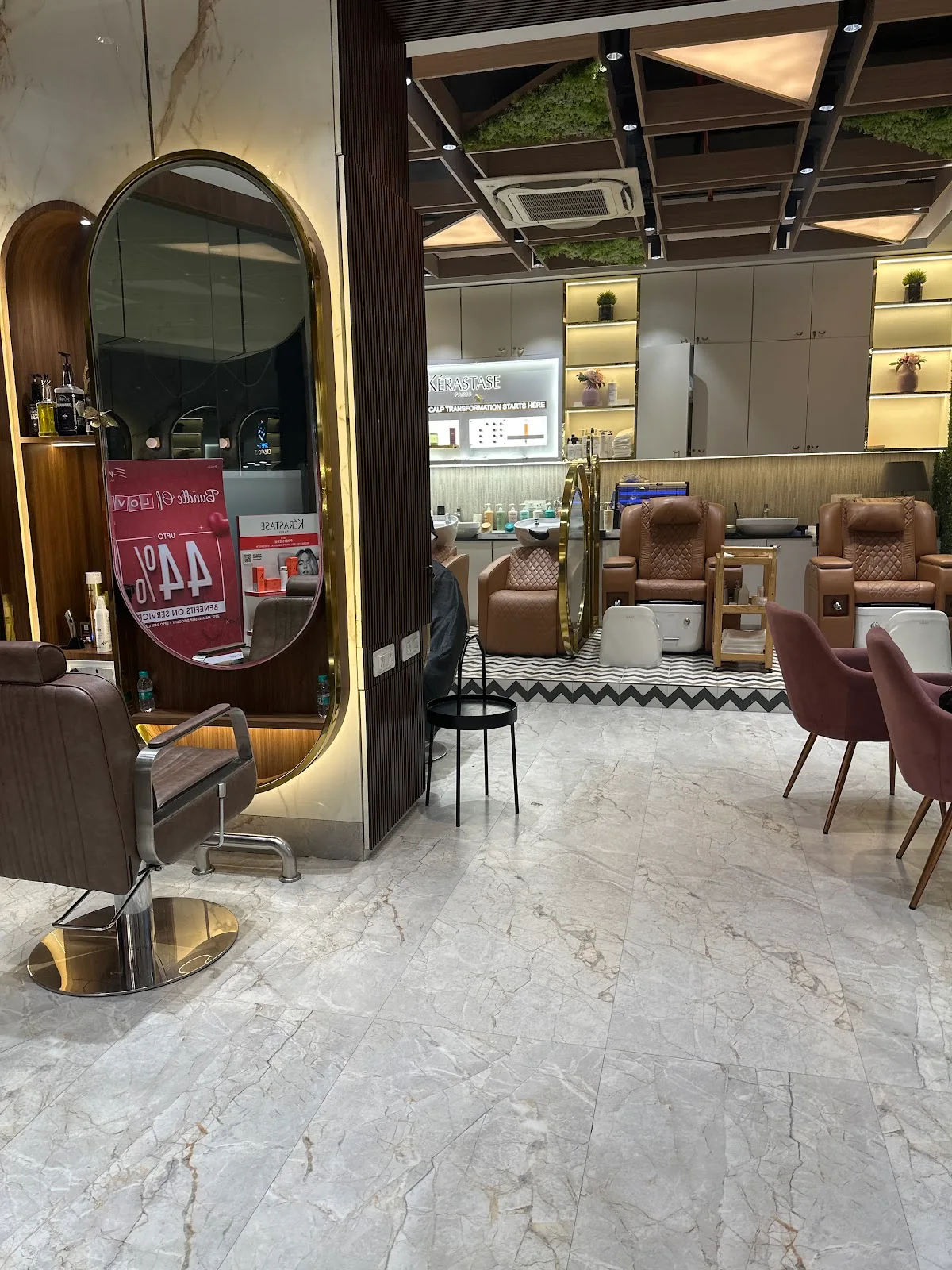 Envi Salon & Spa - Sion Circle, Sion