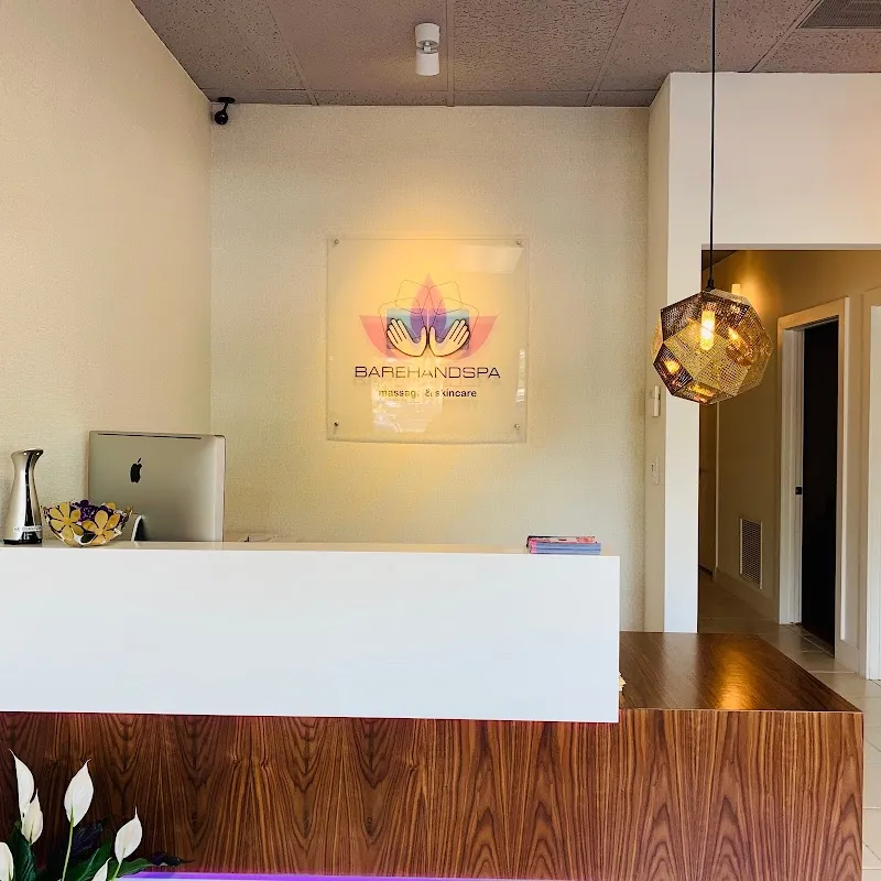 Barehandspa LLC