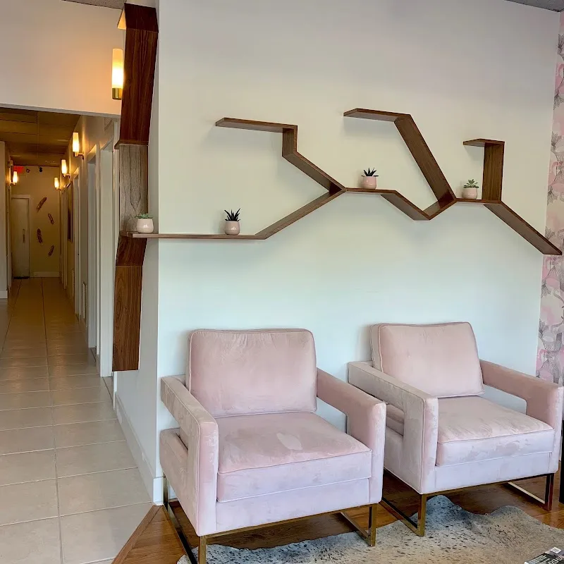 Barehandspa LLC