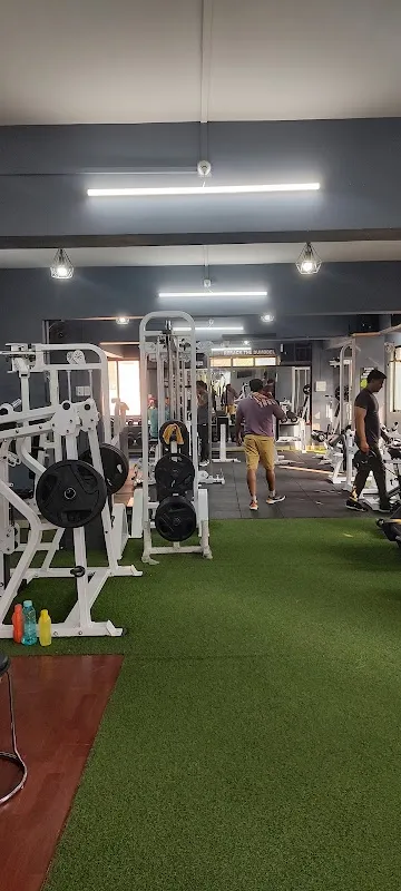 Muscle & Mind fitness center/ GYM (Unisex)