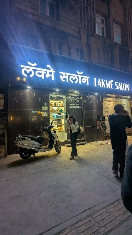 Lakme Salon in Churchgate,Mumbai