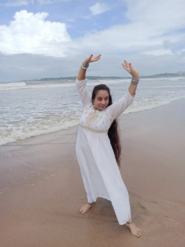 Relive Dance and Fitness | Best Bollywood Dance & Yoga Class in Jb Nagar Andheri East