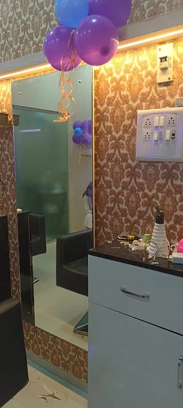 The Miracle Salon