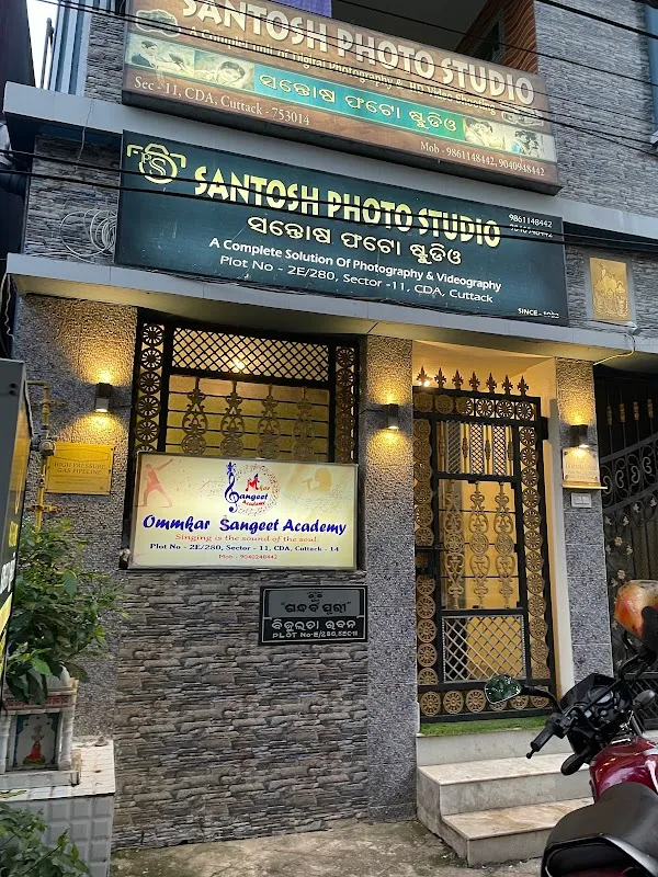 Santosh Photo Studio | Best Photographer in Cuttack | Best Photography Studio in Cuttack