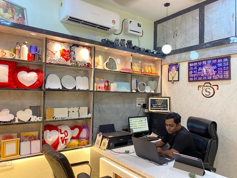 Santosh Photo Studio | Best Photographer in Cuttack | Best Photography Studio in Cuttack