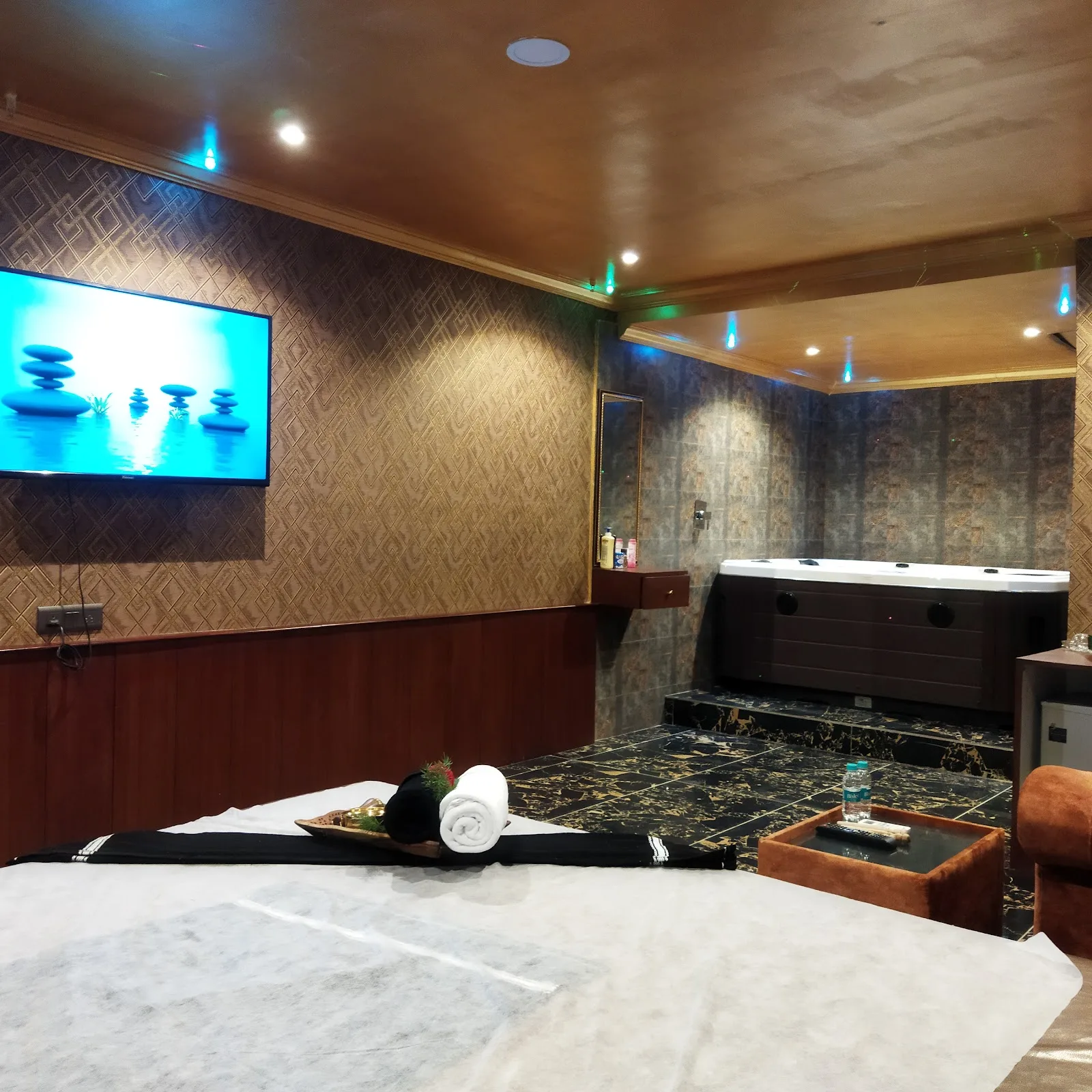 Aura International Thai Spa-Best Spa in Himayat Nagar