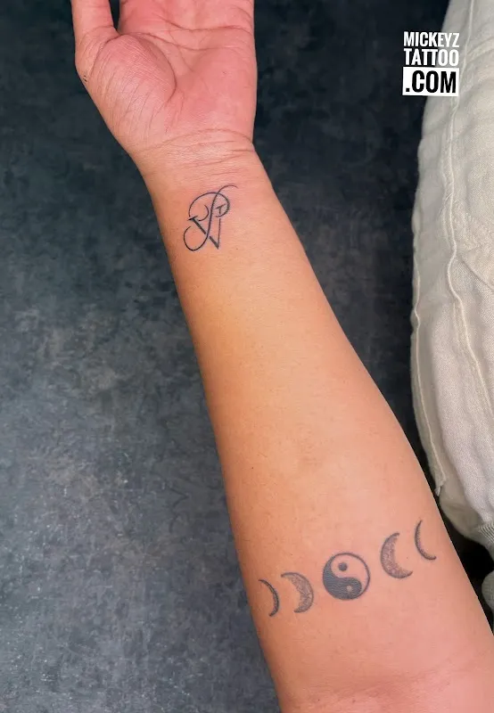 MICKEYZ TATTOO AND PIERCING STUDIO, best tattoo shop